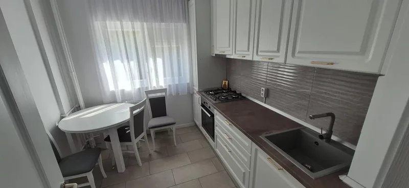 Aparatorii Patriei metrou - Kaufland Oltenitei  2 Camere  Totul Nou